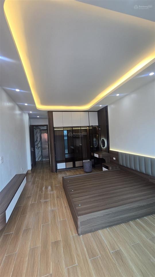 Siêu phẩm, 40m², 6 tầng, thang máy, chỉ hơn 8 tỷ, tại văn phú, hà đông