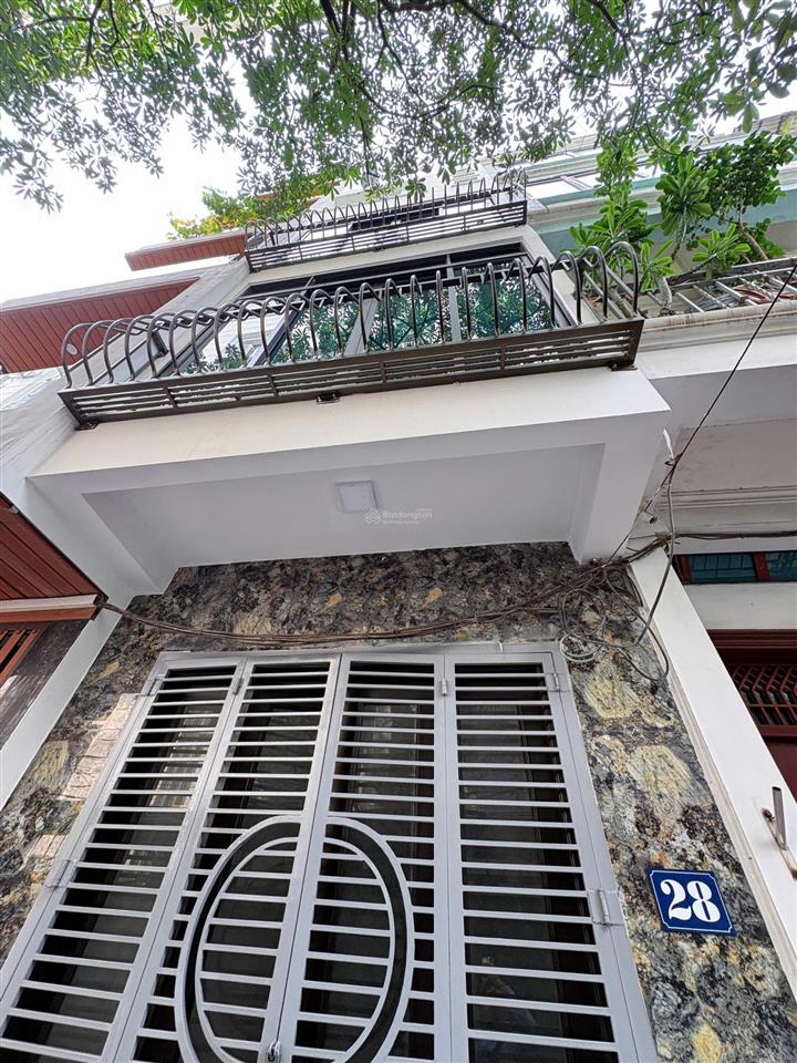 Bán rẻ như cho, 30m2, 5tầng, nhà mới, chỉ 6,9 tỷ tại nghi tàm, tây hồ, khu phân lô, gần phố, thông