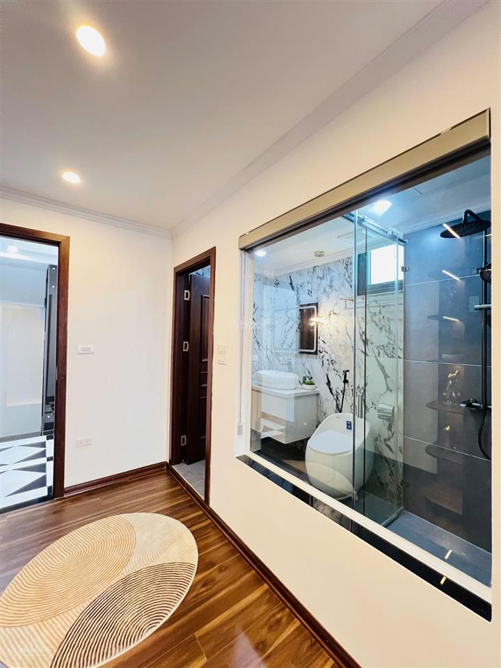 Siêu đẹp, siêu thoáng, 56m2, 6 tầng, thang máy, chỉ 14 tỷ, tại phố ngọc khánh, ba đình, hà nội