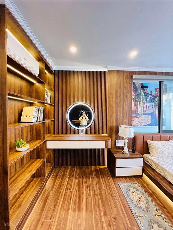 Siêu đẹp, siêu thoáng, 56m2, 6 tầng, thang máy, chỉ 14 tỷ, tại phố ngọc khánh, ba đình, hà nội