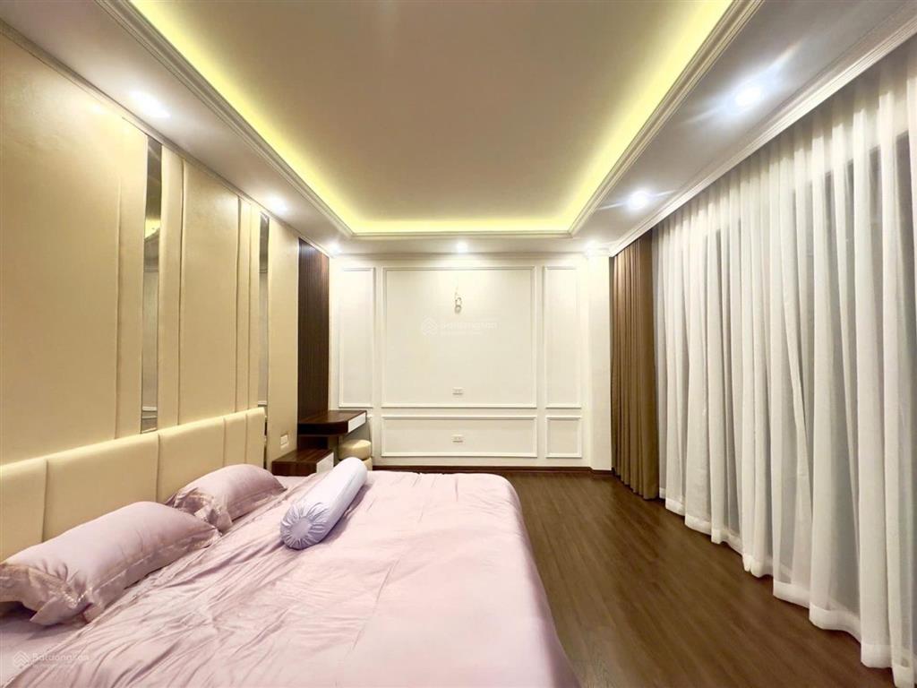 Đẹp lịm tim, 46m2, 6 tầng, thang máy, chỉ hơn 13 tỷ, tại phố kim mã, ba đình, hà nội