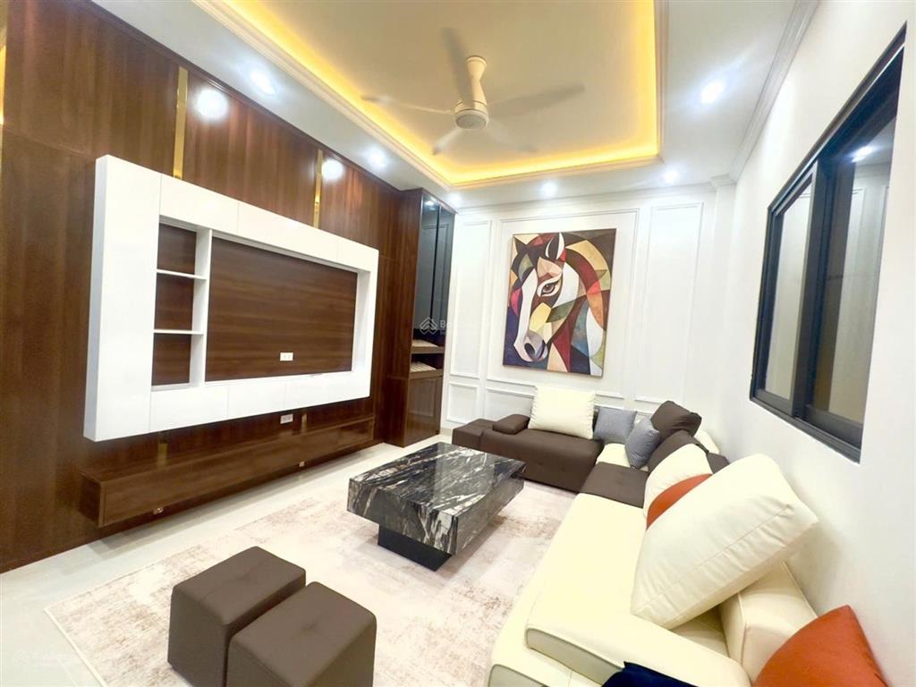 Đẹp lịm tim, 46m2, 6 tầng, thang máy, chỉ hơn 13 tỷ, tại phố kim mã, ba đình, hà nội