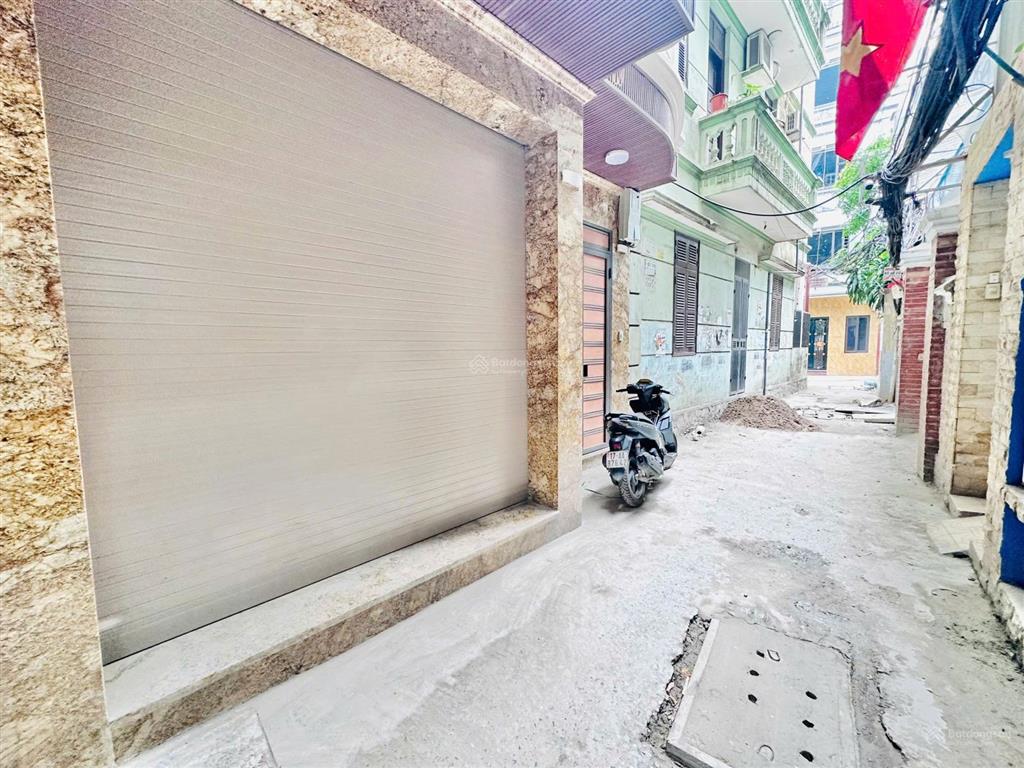 Đẹp không tỳ vết, 45m2, 7 tầng, thang máy, giá hơn 14 tỷ, tại đường láng, đống đa, hà nội