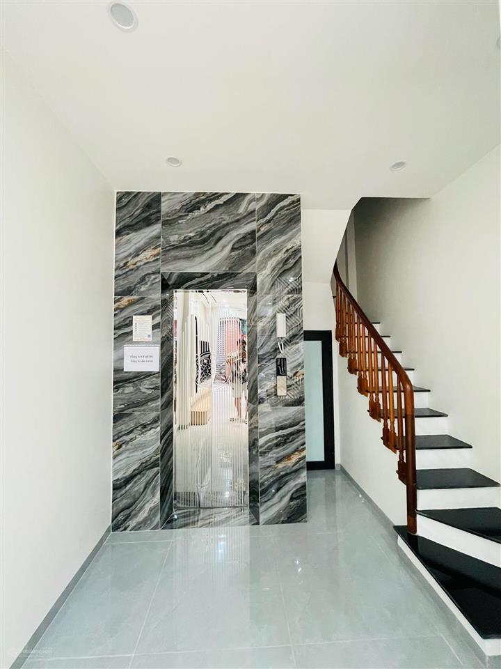 Hoa hậu phố trung kính, cầu giấy, 52m2, 7 tầng, thang máy, giá chỉ 15,9 tỷ, gara ôtô, kinh doanh