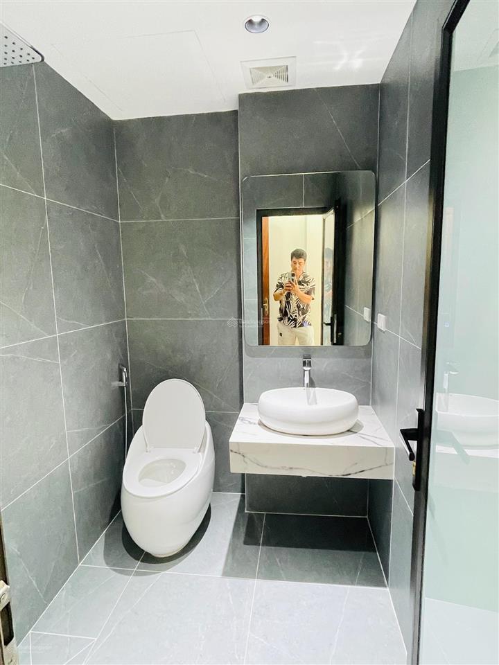 Hoa hậu phố trung kính, cầu giấy, 52m2, 7 tầng, thang máy, giá chỉ 15,9 tỷ, gara ôtô, kinh doanh