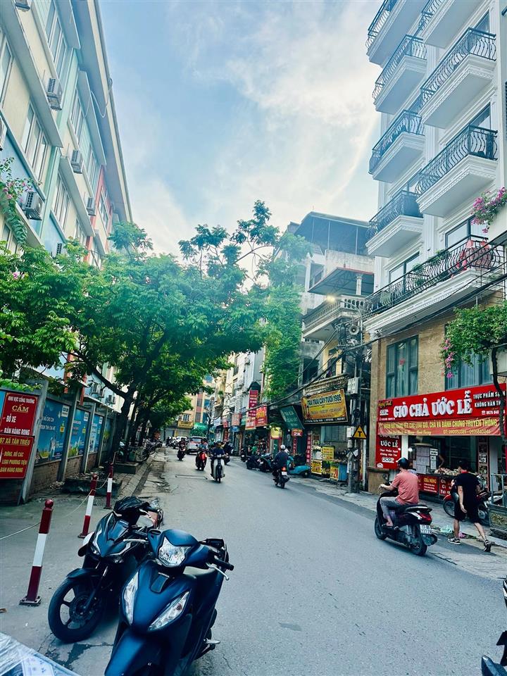 Nhà đẹp, khu dv mỗ lao, hà đông, 52m2, 6 tầng, thang máy, giá chỉ hơn 17 tỷ, phân lô, kinh doanh