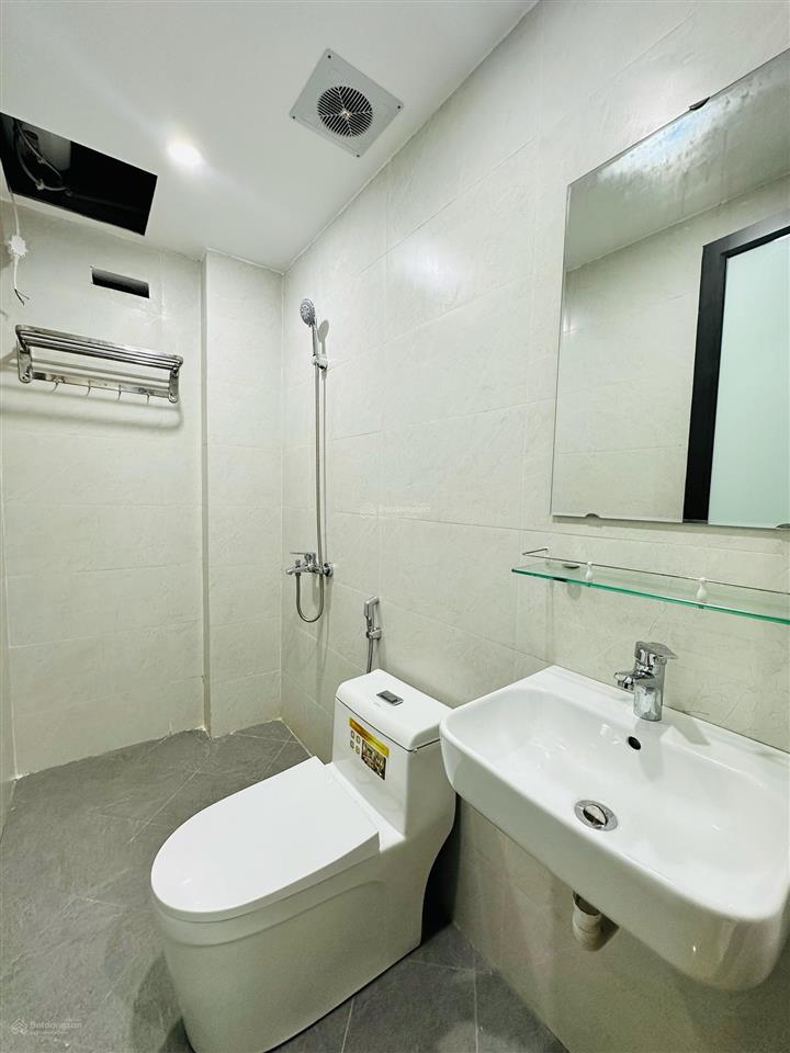 Hoa hậu, phường giảng võ, hà nội, 38m2, 5tầng, giá nhô 10tỷ, nhà mới, gần phố, khu vực hiếm nhà bán