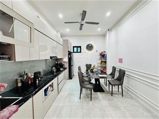 Nhà đẹp, ngõ 175 lạc long quân, cầu giấy, 50m2, 5 tầng, giá 10,3 tỷ, ôtô đỗ cửa, vài phút ra hồ tây