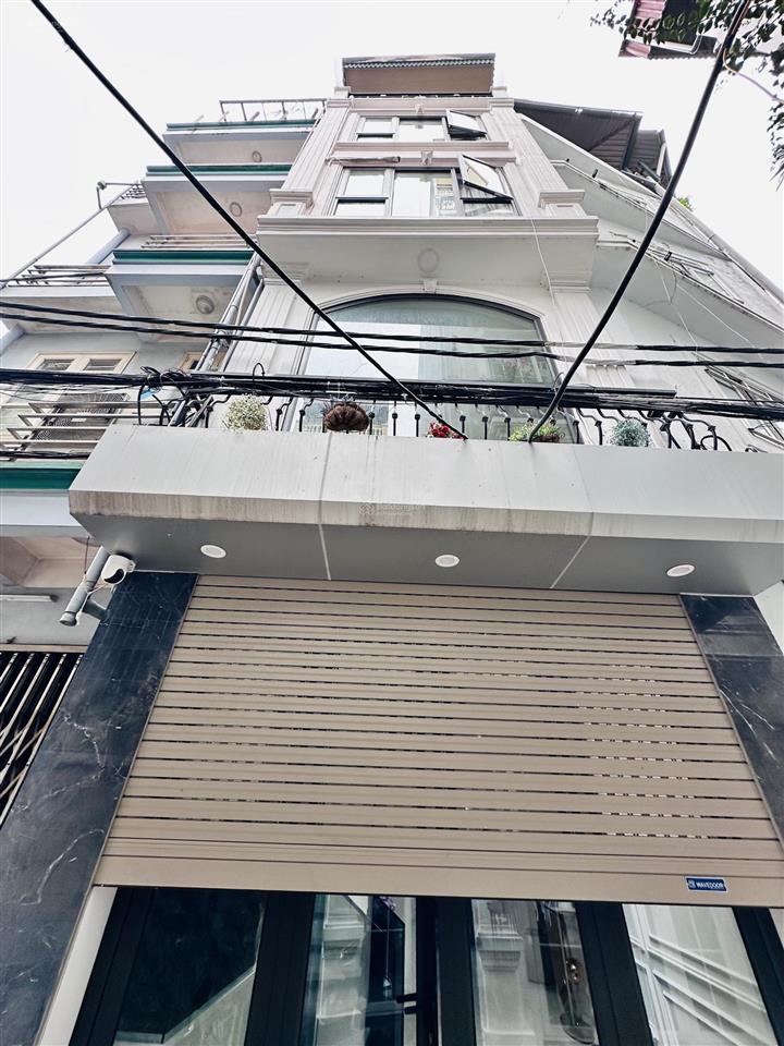 Nhà đẹp, ngõ 175 lạc long quân, cầu giấy, 50m2, 5 tầng, giá 10,3 tỷ, ôtô đỗ cửa, vài phút ra hồ tây