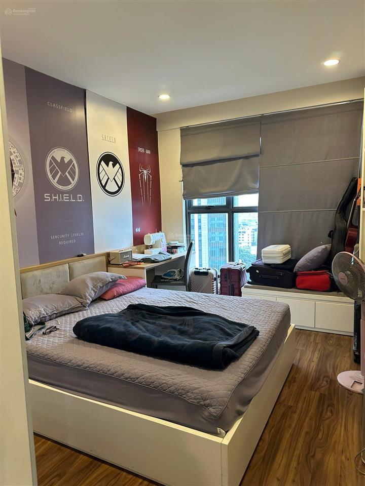 Chính chủ thiện chí bán căn 81.9m2 2pn 2wc dự án golden palm. ban công đông nam, tầng đẹp