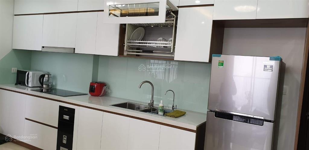 Bán căn hộ hà nội center point 69.6m2 2pn 2wc, có slot ô tô. tầng đẹp. sổ đỏ chính chủ