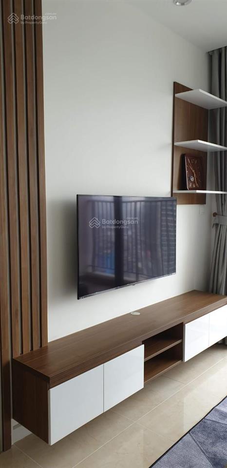 Bán căn hộ hà nội center point 69.6m2 2pn 2wc, có slot ô tô. tầng đẹp. sổ đỏ chính chủ