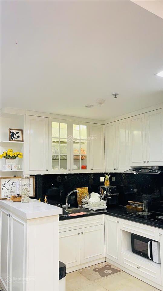 Chính chủ gửi bán căn hộ goldseason  tòa spring  66m2 2pn 2wc nội thất đầy đủ. cam kết giá thật