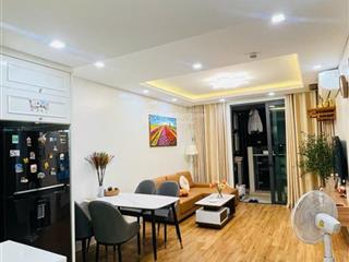 Chính chủ gửi bán căn hộ goldseason  tòa spring  66m2 2pn 2wc nội thất đầy đủ. cam kết giá thật