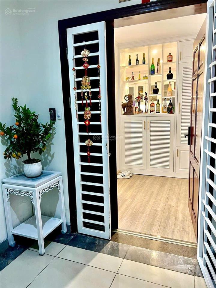 Cho thuê căn hộ hapulico 89,44m2 2pn 2vs. có slot ô tô, tầng trung thoáng mát, ánh sáng tự nhiên