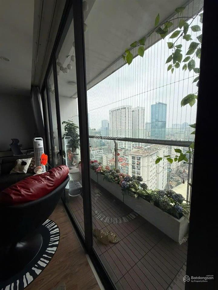 Cần bán chung cư chelsea residence 117.9m2 3pn 2vs  căn góc  full nội thất  giá 13,8 tỷ bao phí