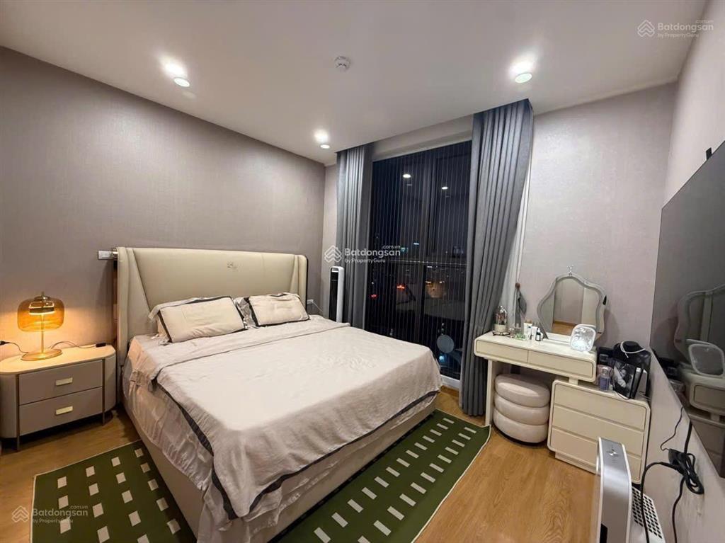 Cần bán chung cư chelsea residence 117.9m2 3pn 2vs  căn góc  full nội thất  giá 13,8 tỷ bao phí
