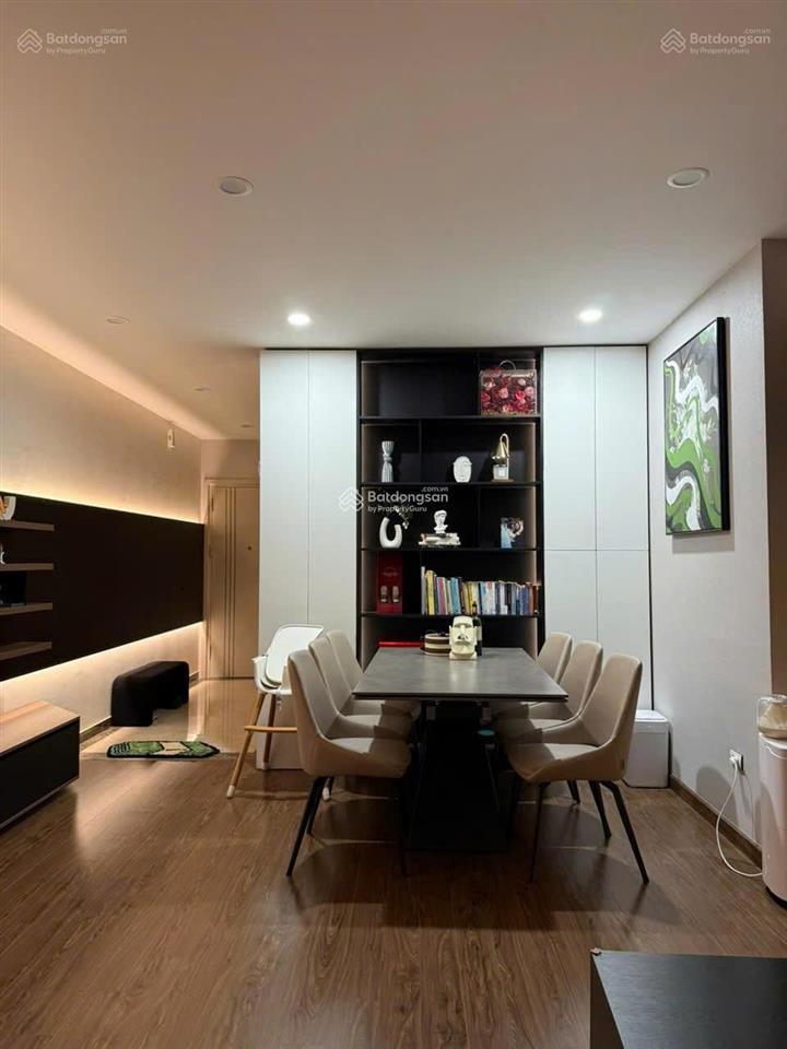 Cần bán chung cư chelsea residence 117.9m2 3pn 2vs  căn góc  full nội thất  giá 13,8 tỷ bao phí