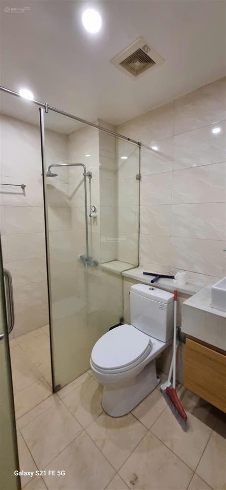Cho thuê chung cư eco green 74m2 2pn 2vs  full nội thất  vào ở luôn  giá tr 12tr/ tháng