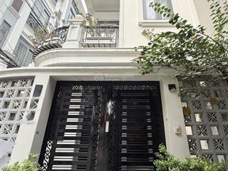 Nhà mới đẹp do chính chủ thiết kế, 5.2m, 52m2, 2pn3wc, gần mặt tiền đường. pl chuẩn