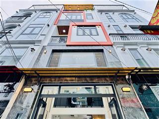 Ô tô tận nhà siêu phẩm thống nhât, gv  5 tầng  khu dân trí cao  hxh chào chỉ 8t9 tl cực tốt