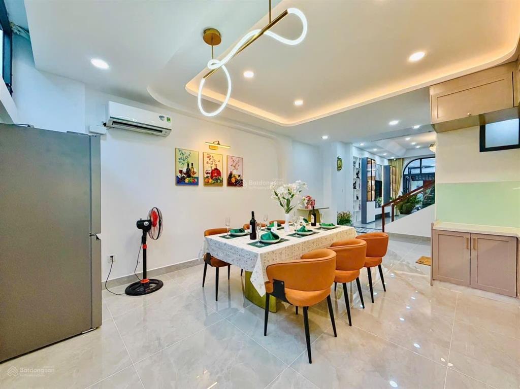 Nhà đẹp keng. phan huy ích, gv  xe hơi ngủ nhà  công viên dân trí cao  dt 78m2 chỉ 10t6 tl tốt