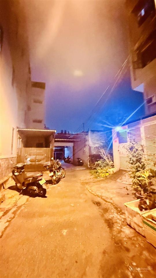 Đất rộng hiếm. đường số 59, gv  xe hơi ra vào  dt 100m2 ( 4x27m )  khu phân lô chỉ 7t9 tl tốt