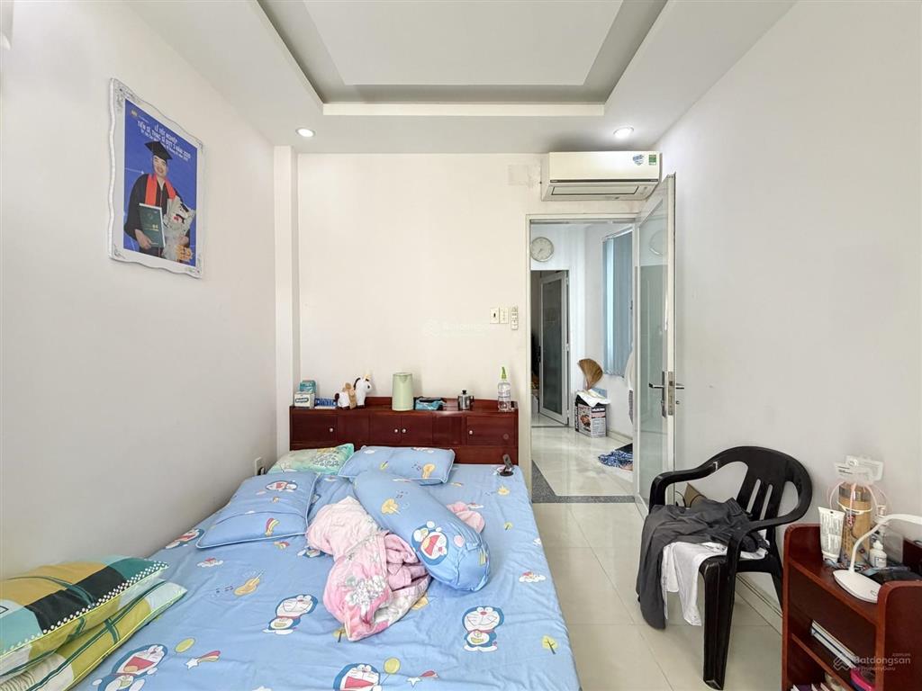 Nhà phú nhuận vip. nguyễn đình chính  hxh  cách mặt tiền vài bước  dt 71m2 ngon chỉ 10t tl ngay