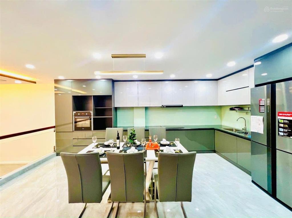 Bán nhà một căn ra mặt tiền nở hậu, hẻm xe tải quang trung, 5 tầng thang máy. 75m2 chỉ 12,9 tỷ