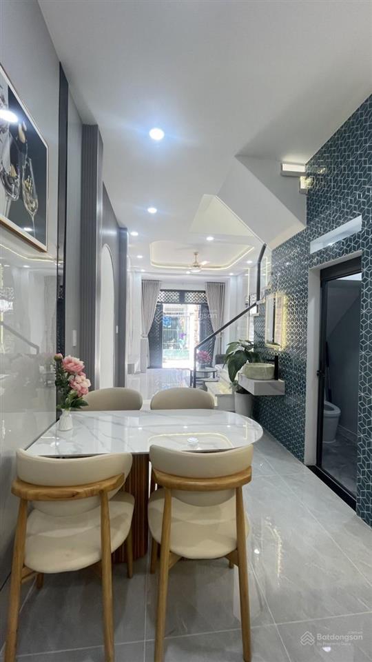 Nhà đẹp mới xây full nội thất xịn tại đường số 4. p16 gò vấp. diện tích 40m2, giá chỉ 5.49 tỷ