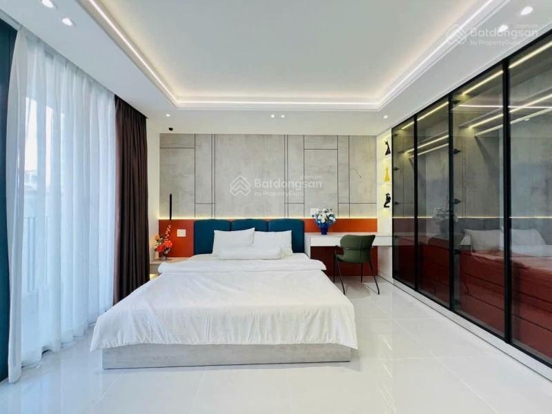 Nhà mới hẻm xe hơi, chiều ngang khủng 7m. đường nguyễn văn khối p.11 gò vấp. giá chỉ 6.9 tỷ
