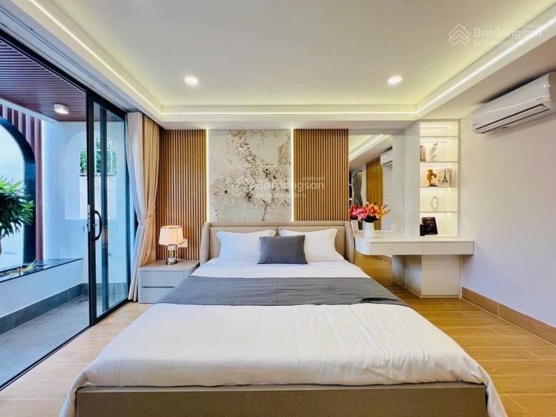 Diện tích đẹp, hẻm xe hơi vô nhà, gần nhà ga t3. đường huỳnh văn nghệ, p.12, gò vấp