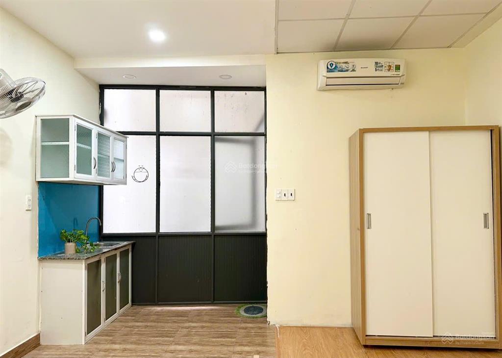Phòng tại đường 5/12 nơ trang long, p7, bình thạnh. giáp q1, phú nhuận và các trường đại học