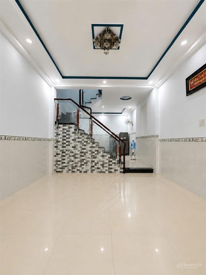 Nhà ngon. thống nhất, gv  đường nhựa sạch  dt 39m2 chỉ 4t2 còn bớt lộc