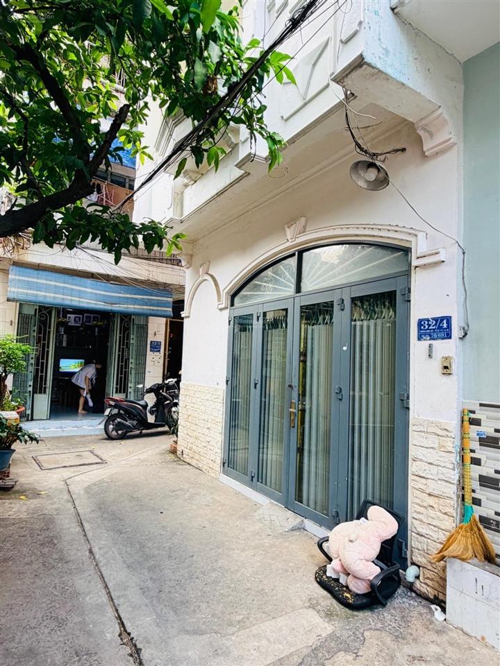 Nhà hẻm xe hơi bình thạnh, trên đường trương đăng quế cách 2 căn ra mặt tiền