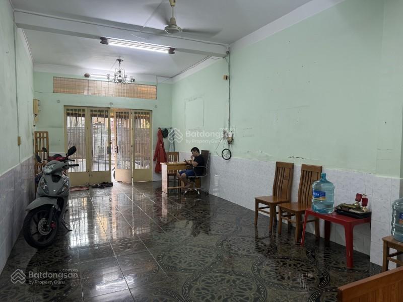 Hẻm xe hơi cách mặt tiền trường sa 50m. căn góc đường huỳnh văn bánh, p.13 phú nhuận