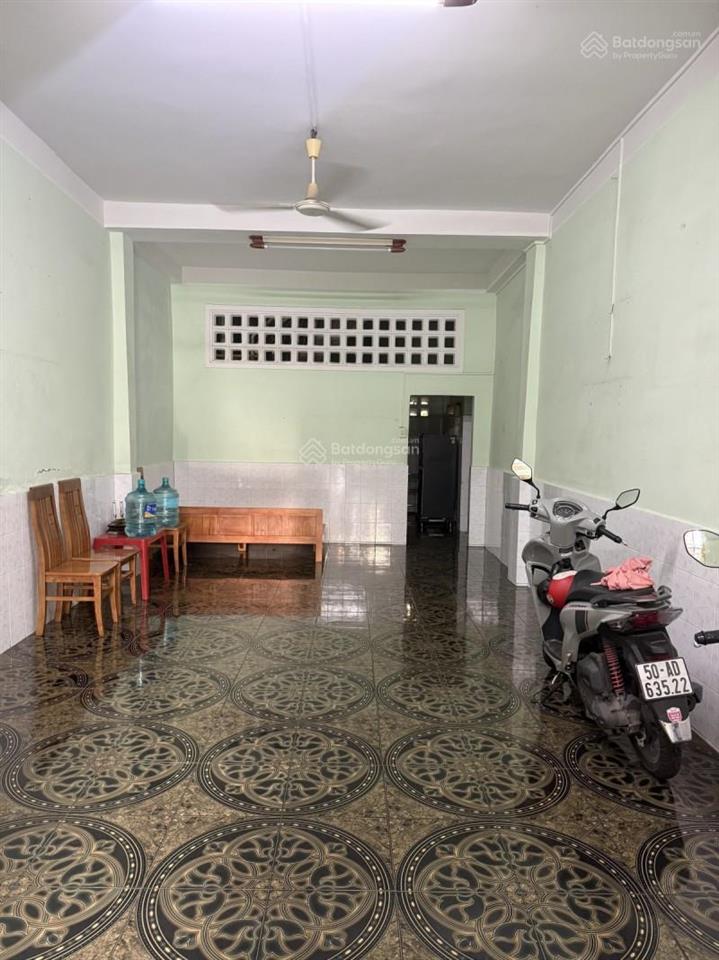 Hẻm xe hơi cách mặt tiền trường sa 50m. căn góc đường huỳnh văn bánh, p.13 phú nhuận