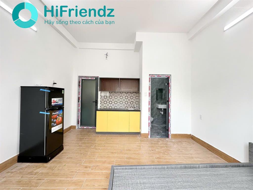 Phòng trọ vip dương quảng hàm  có thang máy  full nội thất  chỉ 5,3tr