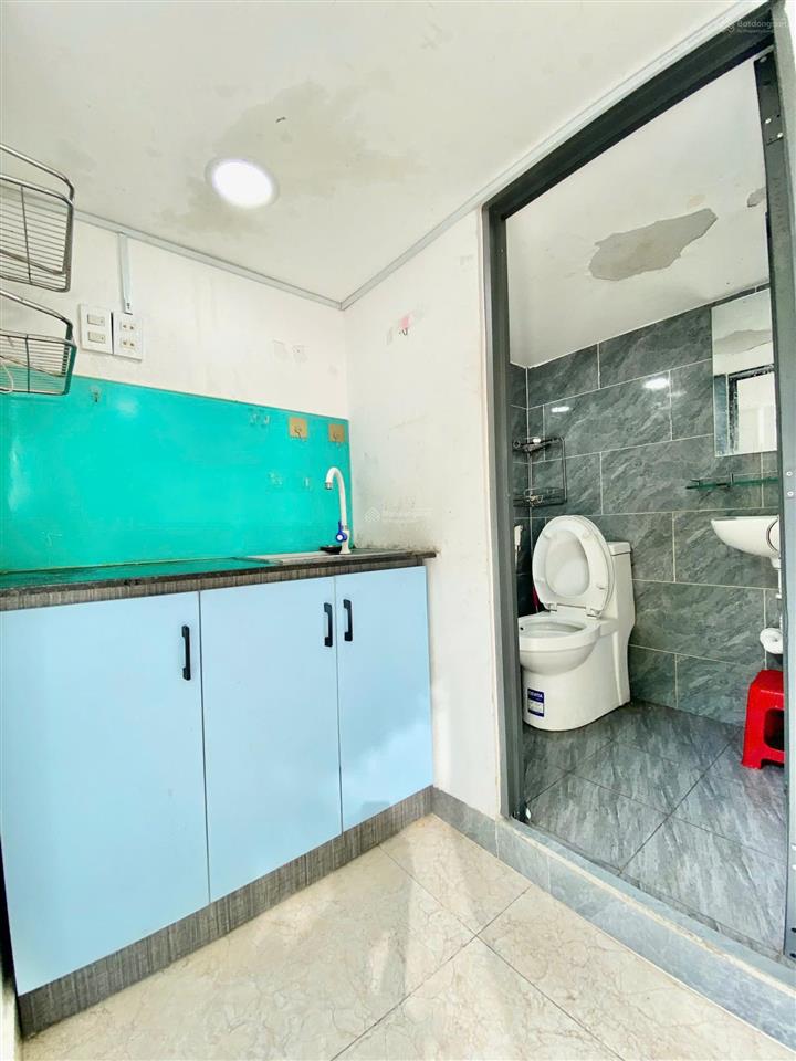 Phòng vip có ban công đón gió  gò vấp  full nội thất  chỉ 4tr