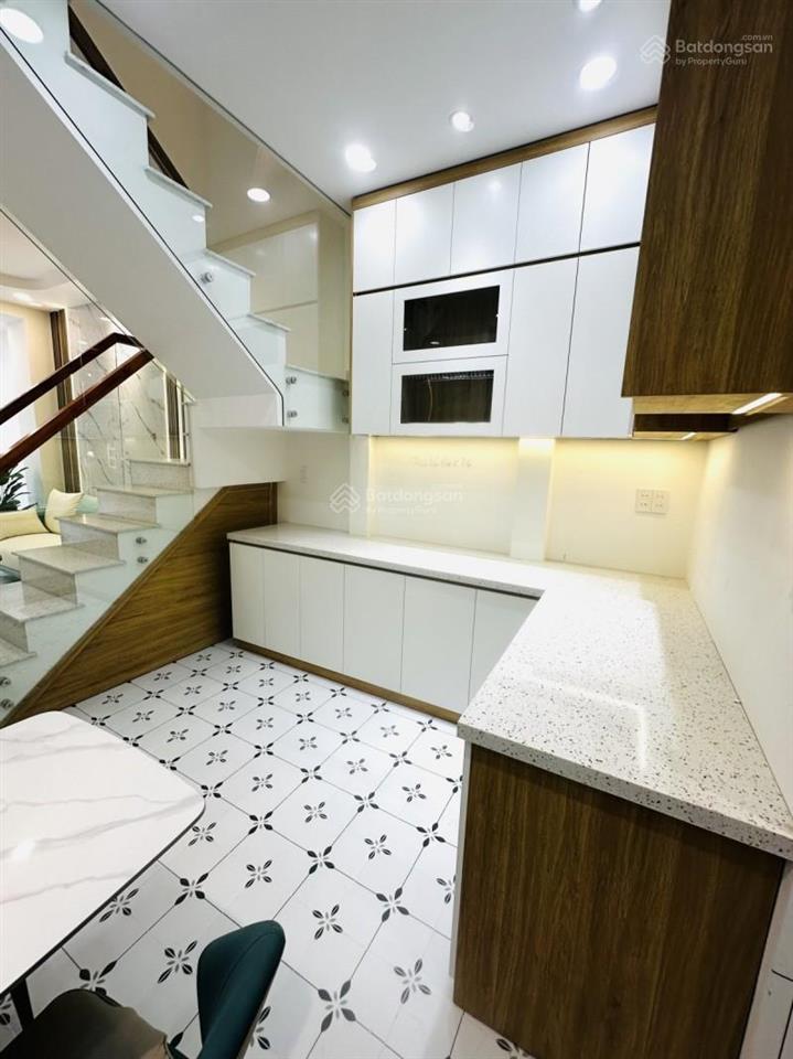 Chủ cần thu hồi vốn. bán gấp nhà 45m2 tại đường phan văn trị. giá chỉ 5,98 tỷ tl