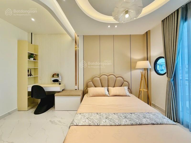 Nhà bề ngang khủng 8m xe hơi ra vào thoải mái. đường thống nhất, phường 16, gò vấp