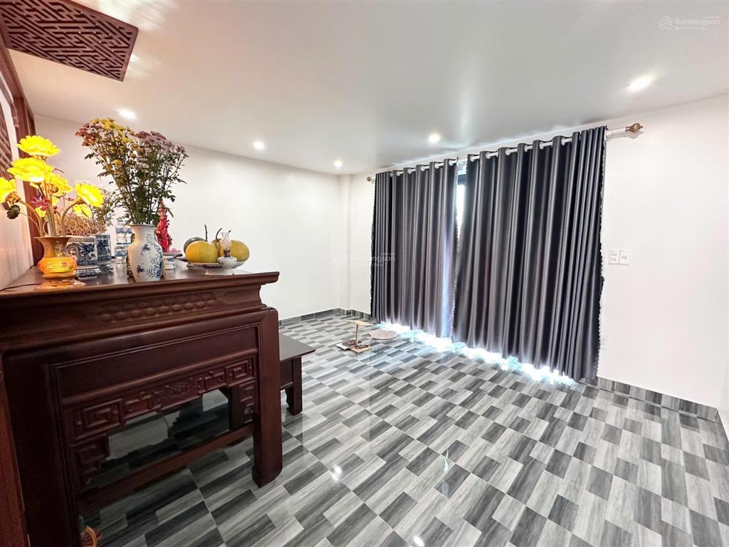 Nhà gần vinhome imperia, khu phân lô đồng bộ, dân xây độc lập gần 60m2 x 4 tầng rất đẹp