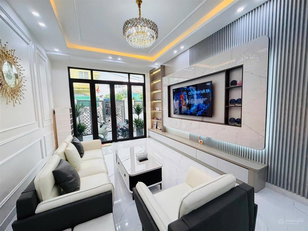 Nhà đẹp gần vinhomes imperia hồng bàng 4 tầng full nội thất, ô tô đỗ cửa