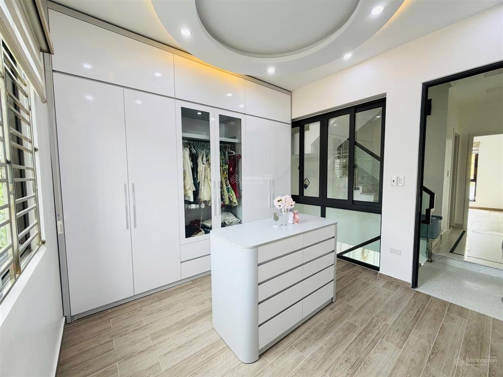 Nhà đẹp gần vinhomes imperia hồng bàng 4 tầng full nội thất, ô tô đỗ cửa