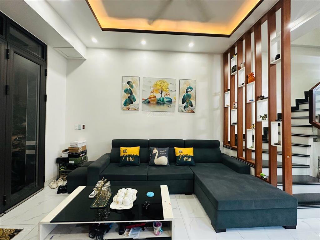 Nhà 3 tầng khu tái định cư vinhomes riverside hồng bàng  full nội thất chỉ 4,25 tỷ