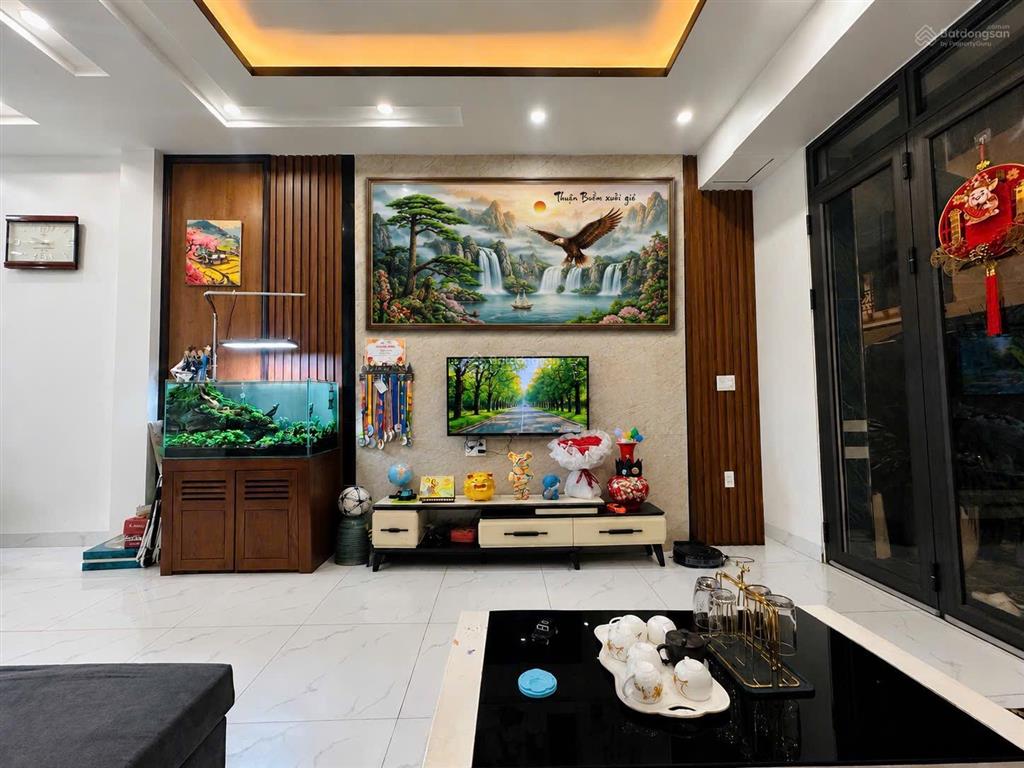 Nhà 3 tầng khu tái định cư vinhomes riverside hồng bàng  full nội thất chỉ 4,25 tỷ