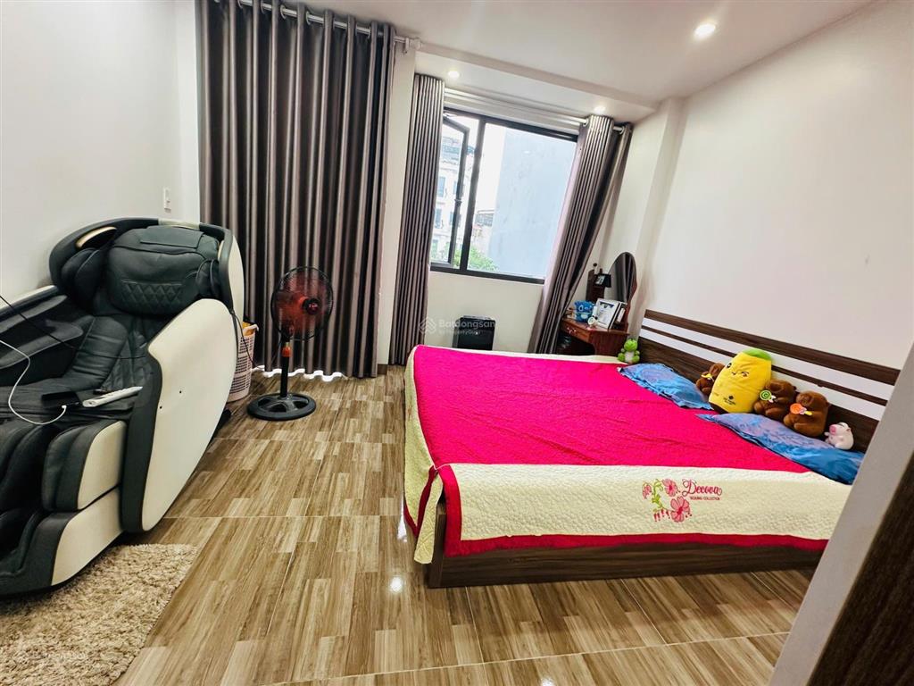 Nhà 3 tầng khu tái định cư vinhomes riverside hồng bàng  full nội thất chỉ 4,25 tỷ