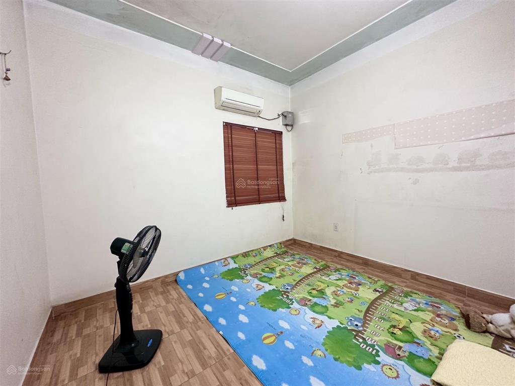 Nhà 3 tầng sau siêu thị mega hồng bàng, ngõ ô tô, thông các ngả