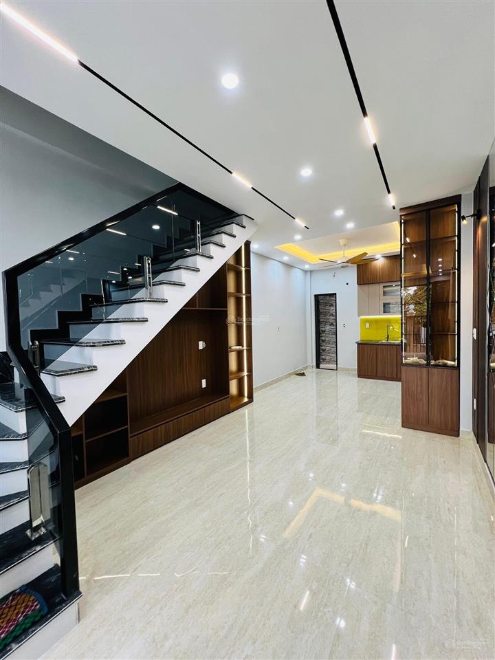 Nhà ngõ thông cực hiếm, ngay trung tâm hùng vương 3 tầng 57m2  2,99 tỷ