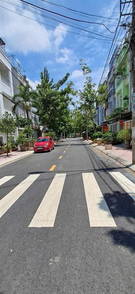 Nhà đẹp 4 tầng 5m x 19m kdc phú lợi đường phạm thế hiển, quận 8